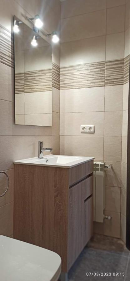 Hostal San Antonio Iscar Екстериор снимка