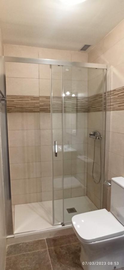 Hostal San Antonio Iscar Екстериор снимка